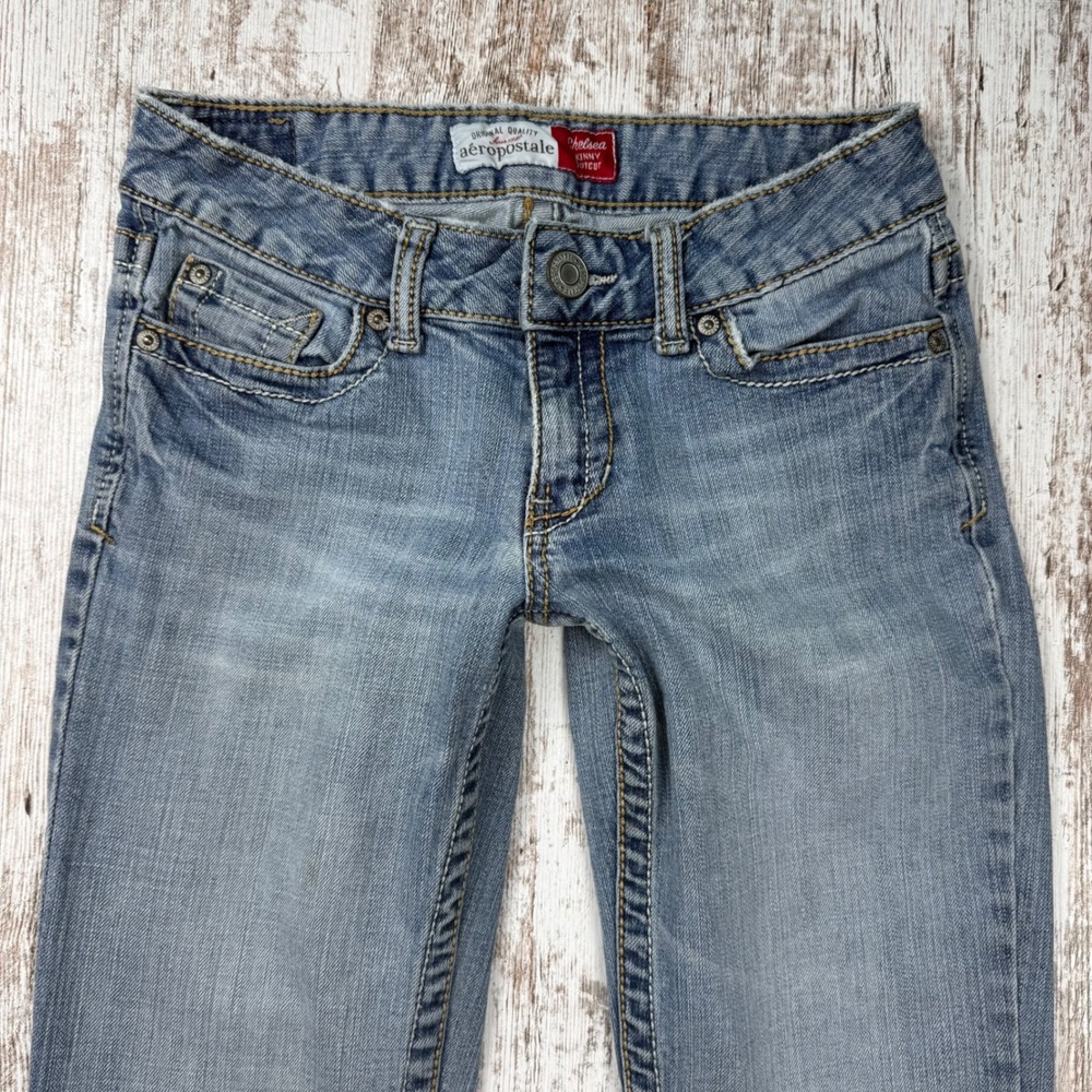 VTG Y2K Aeropostale Chelsea Skinny Bootcut Jean Light Wash Ultra Low Rise 1/2 R - Picture 2 of 13